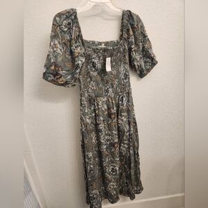 Womens midi length off the shoulder dress size Medium